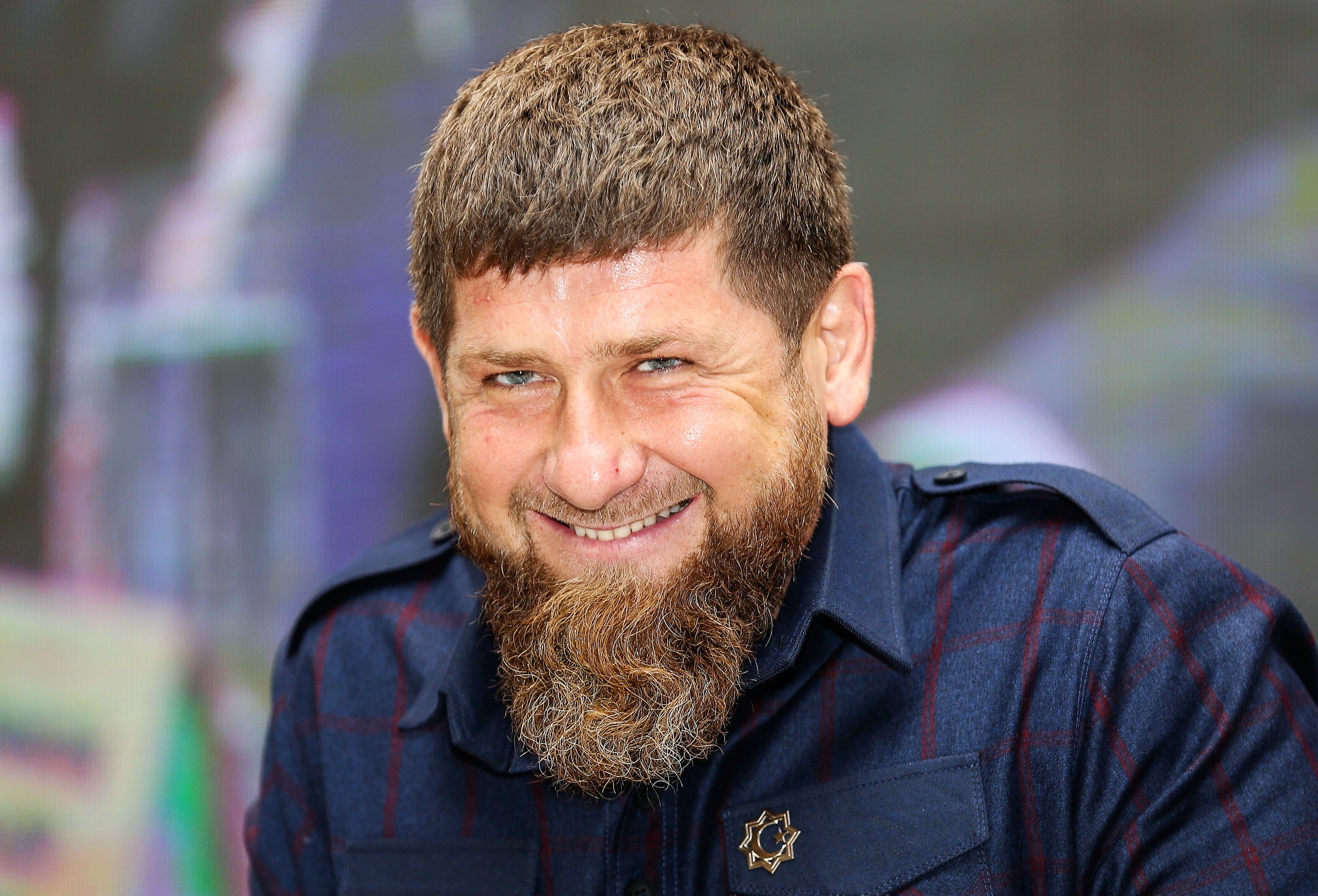 Mächtige Feinde! Russischer Geheimdienst will Kadyrow töten! Fällt der Tschetschenen-Rambo wenn Putin fällt?