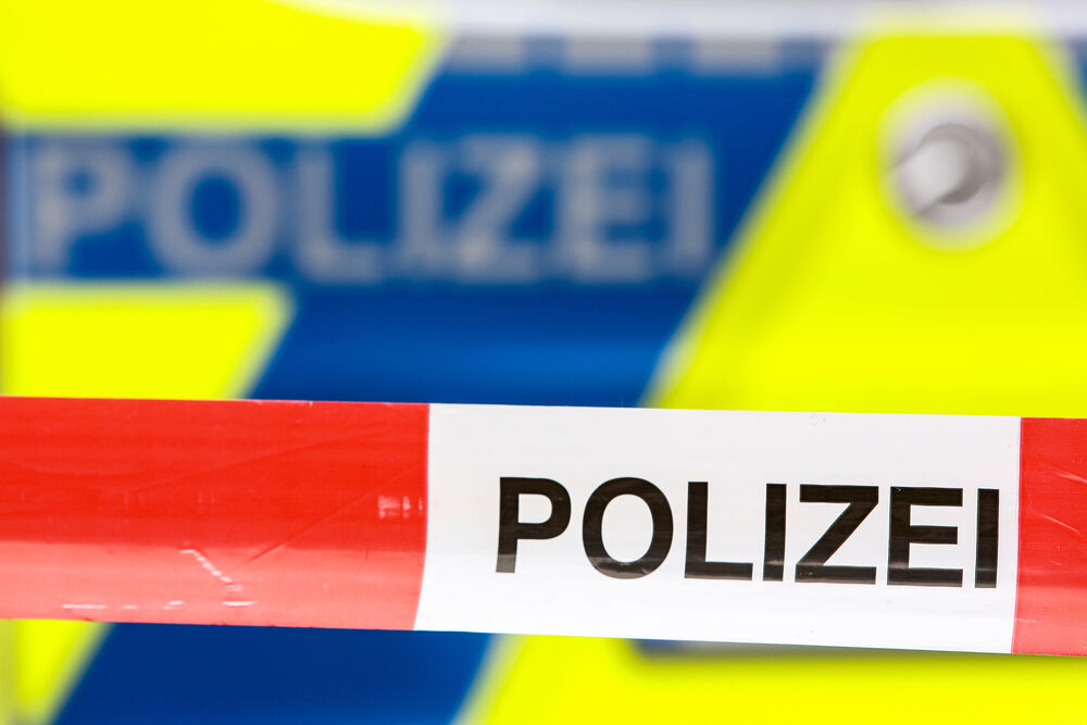 Gymnasiast ermordet Blumenhändlerin! Tatwaffe bei 17-jährigen von Polizei entdeckt!