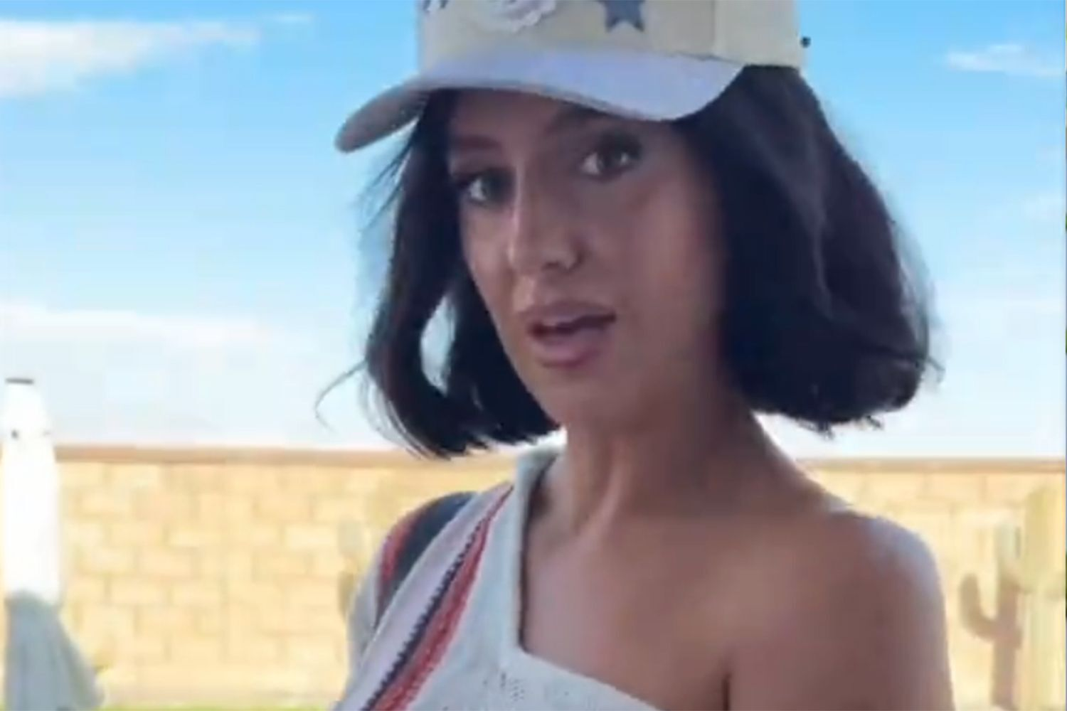 Lainey Wilson Goes Incognito at Stagecoach — Fans Had No Idea