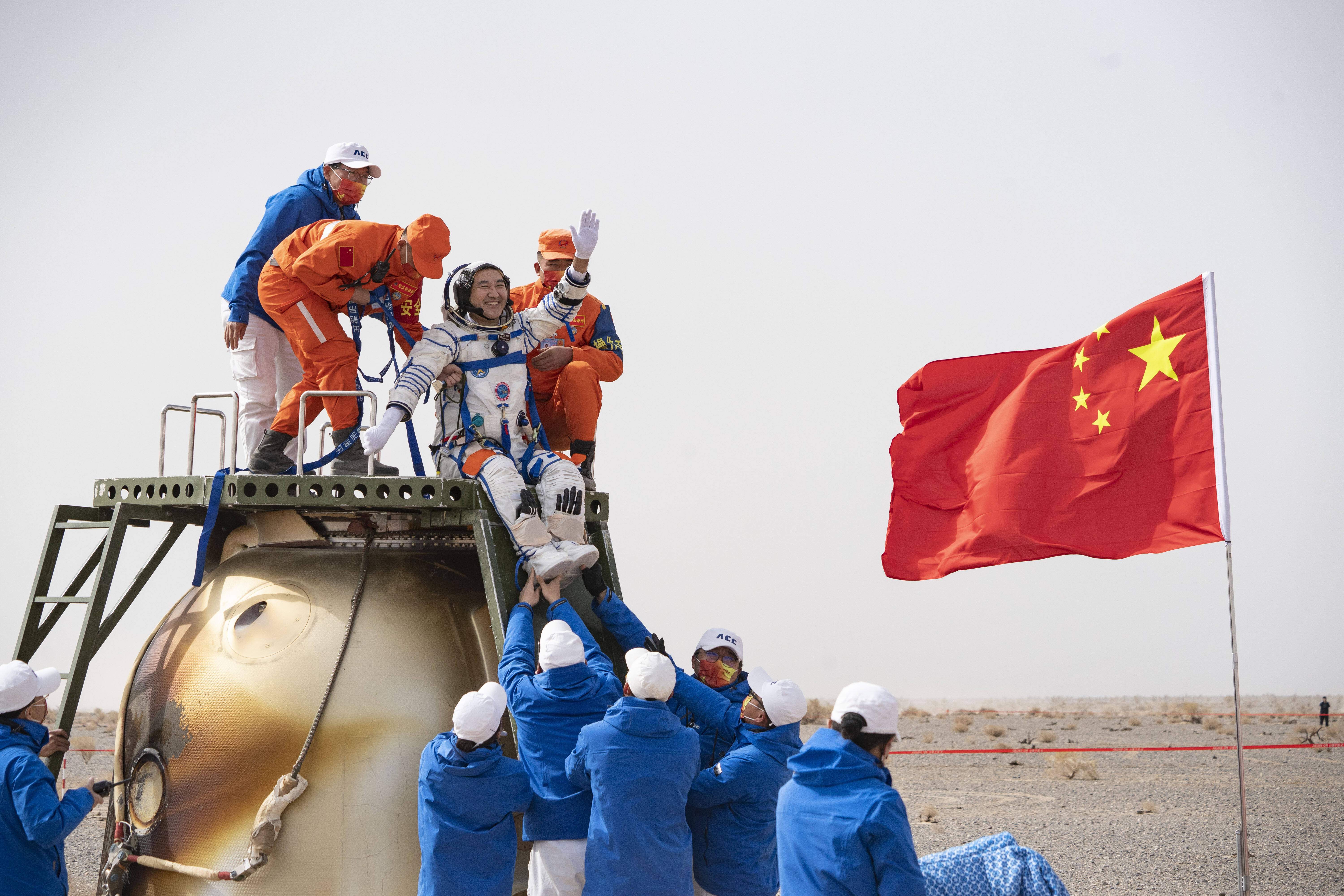 US-Luftwaffe schießt erneut Flugobjekt über Alaska ab - war es wieder ein chinesischer Spionage-Ballon?
